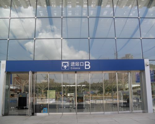 机场玻璃三级片麻豆视频